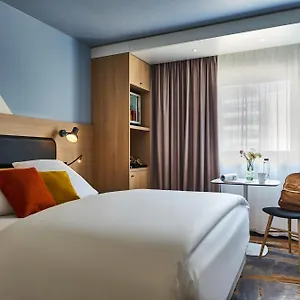 Отель Mercure Gare De Lyon Tgv ****